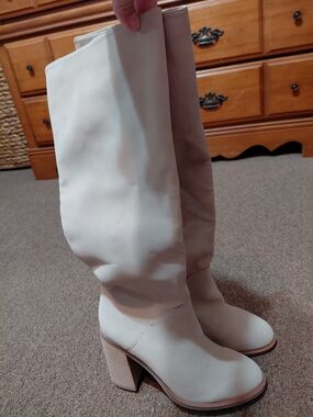 Women’s Cream Tall Block Heel Boots